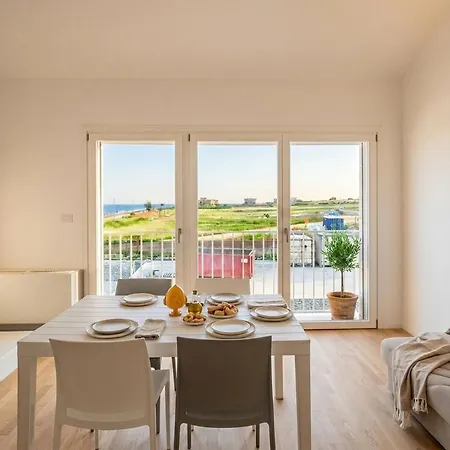 Angelina House - Sea Front Loft Appartamento Bari